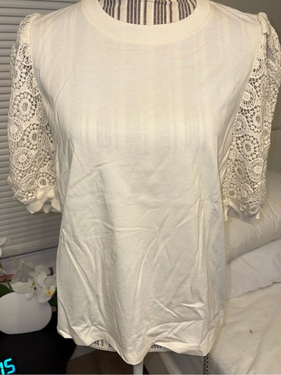 Frame Denim Tops - Frame Denim Ivory Lace Sleeve Short Sleeve Tee Top